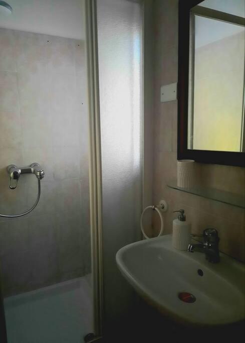 Il Limoneto Dei Cinque Sensi,Apartment With Garden Вернацца Экстерьер фото